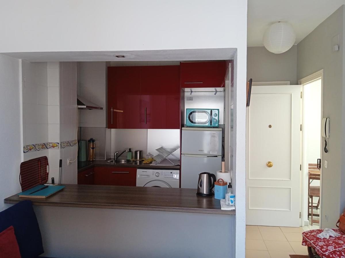 Apartamento Casco Antiguo Exterior Unico En Segunda Planta En Un Edificio De De Dos Plantas セビリア エクステリア 写真